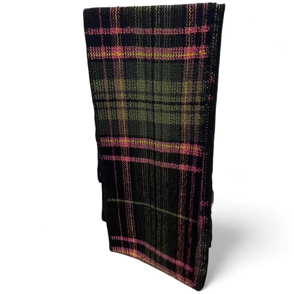 Vintage Y2K Max Mara Weekend Multicolor Plaid Intarsia Knit scarf black pink